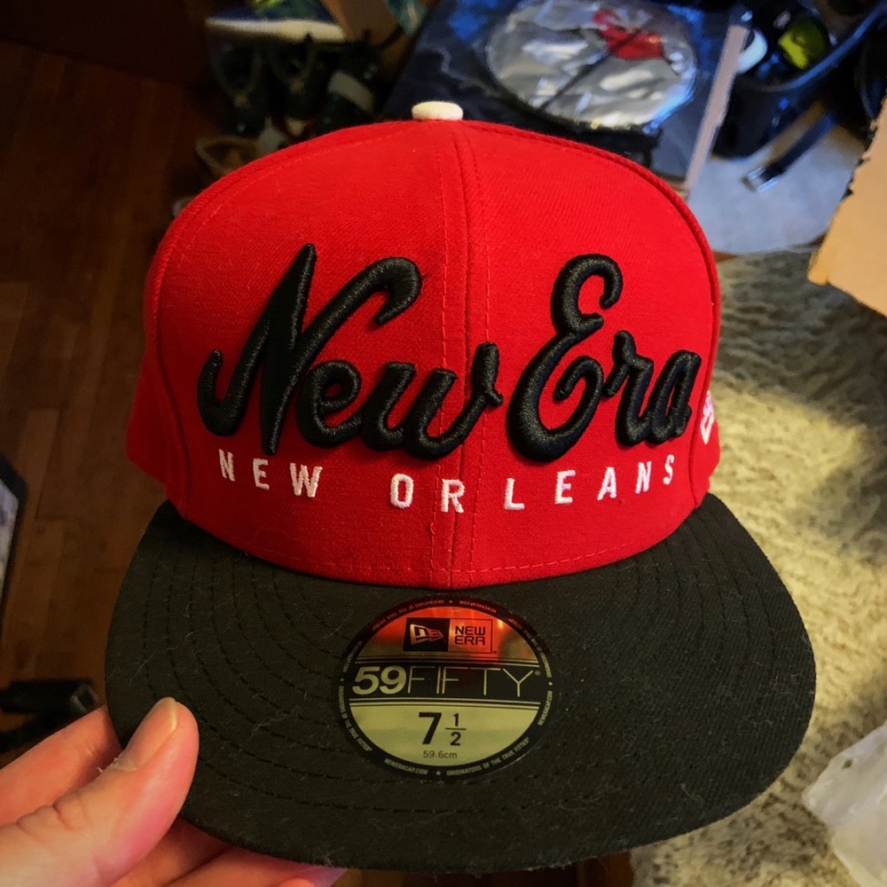 Exclusive New Era New Orleans dark red hat unworn